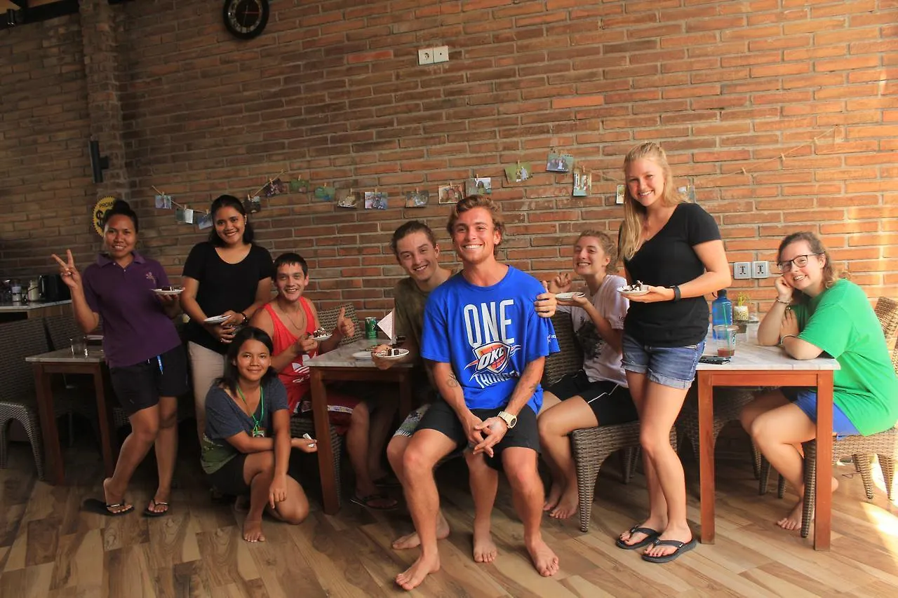 Bali Caps Hostel Kuta Lombok